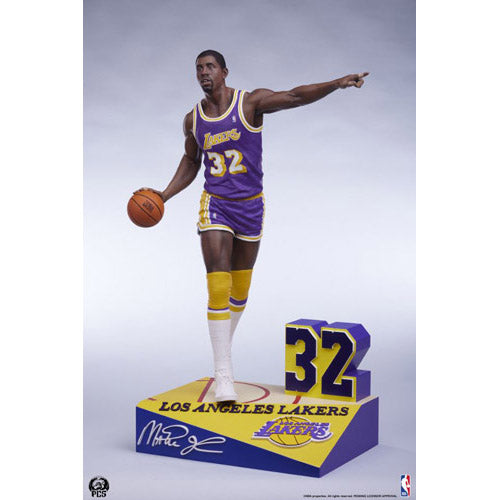 NBA Magic Johnson 1:4 Scale Statue