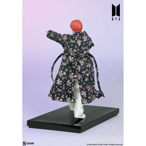 BTS V Deluxe Statue