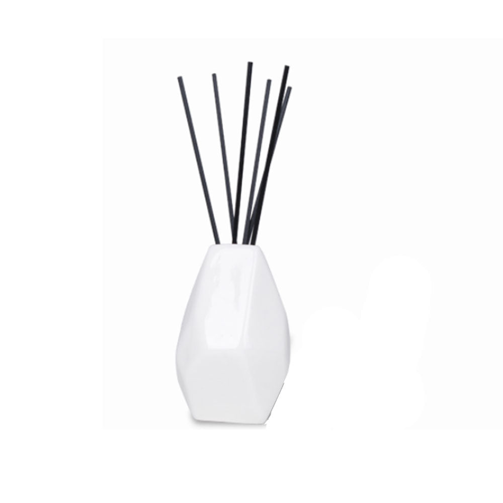 Natural Oil Cane Diffuser Vase with Fragrance on the Base